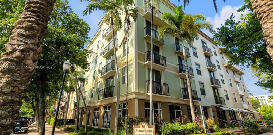 Condo à Hollywood, Floride, 3 chambres  № 1923777