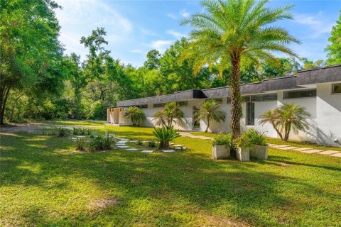Villa ou maison à Floral City, Floride 2 chambres, 234.11 m2 № 2347375
