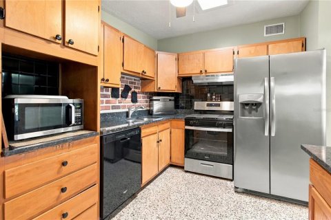 Casa en venta en Bradenton, Florida, 3 dormitorios, 129.13 m2 № 2385805 - foto 14