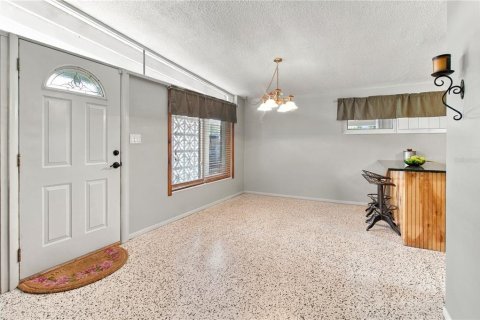 Casa en venta en Bradenton, Florida, 3 dormitorios, 129.13 m2 № 2385805 - foto 8