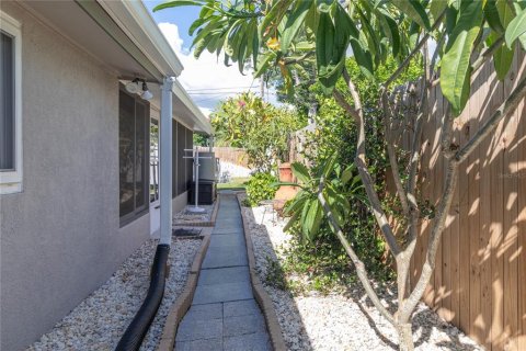 Casa en venta en Bradenton, Florida, 3 dormitorios, 129.13 m2 № 2385805 - foto 28