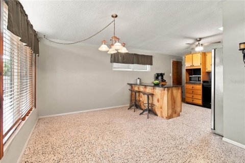 Casa en venta en Bradenton, Florida, 3 dormitorios, 129.13 m2 № 2385805 - foto 9