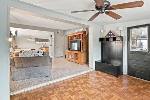 Casa en venta en Bradenton, Florida, 3 dormitorios, 129.13 m2 № 2385805 - foto 24