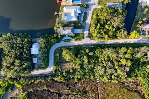 Купить земельный участок в Гудзон, Флорида № 2212742 - фото 9