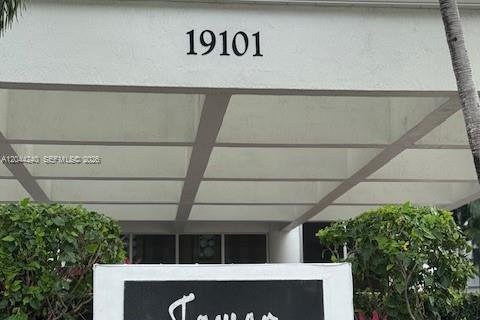 Condominio en venta en Aventura, Florida, 2 dormitorios, 126.44 m2 № 2178317 - foto 4