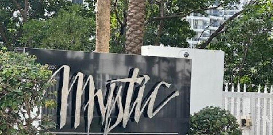 Condominio en Aventura, Florida, 2 dormitorios № 2178317