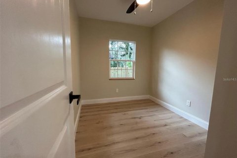 Villa ou maison à louer à Saint Petersburg, Floride: 5 chambres, 107.21 m2 № 1914020 - photo 9