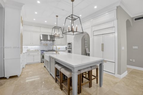 Villa ou maison à vendre à Palmetto Bay, Floride: 5 chambres, 372.72 m2 № 2025208 - photo 4