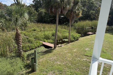 Casa en venta en Weeki Wachee, Florida, 2 dormitorios, 124.86 m2 № 2381056 - foto 2