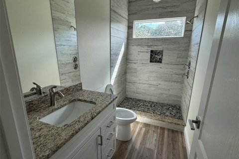 Casa en venta en Weeki Wachee, Florida, 2 dormitorios, 124.86 m2 № 2381056 - foto 18