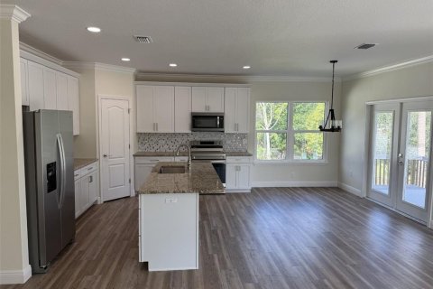 Casa en venta en Weeki Wachee, Florida, 2 dormitorios, 124.86 m2 № 2381056 - foto 9