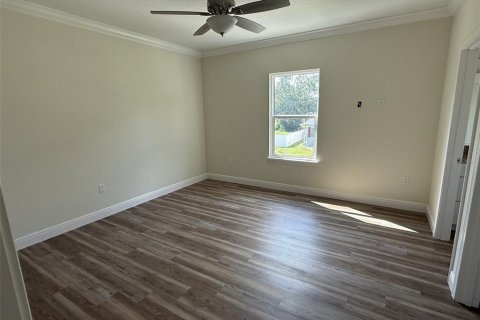 Casa en venta en Weeki Wachee, Florida, 2 dormitorios, 124.86 m2 № 2381056 - foto 14