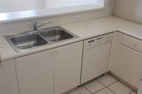 Condominio en venta en Homestead, Florida, 3 dormitorios, 109.81 m2 № 2012004 - foto 12