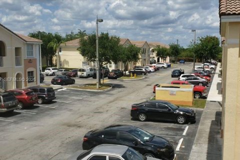 Condominio en venta en Homestead, Florida, 3 dormitorios, 109.81 m2 № 2012004 - foto 2