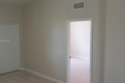 Condominio en venta en Homestead, Florida, 3 dormitorios, 109.81 m2 № 2012004 - foto 7