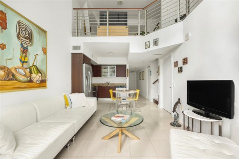 Купить кондоминиум в Майами, Флорида 2 спальни, 133.87м2, № 2035662 - фото 7