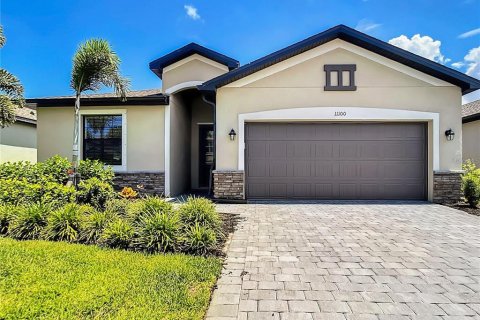 House in Venice, Florida 3 bedrooms, 156.17 sq.m. № 1771677 - photo 1
