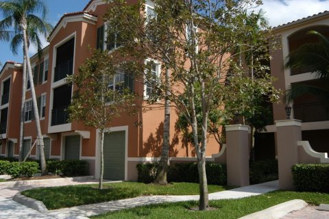 Condo in Wellington, Florida, 3 bedrooms № 2172008