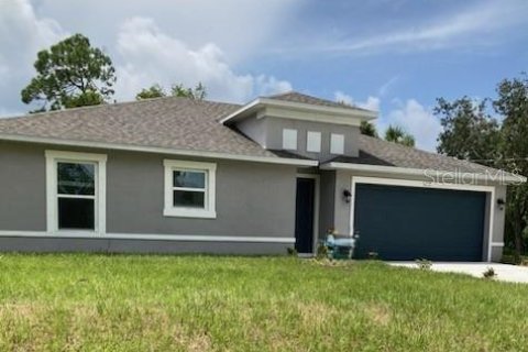 Villa ou maison à North Port, Floride 3 chambres, 139.91 m2 № 2104241