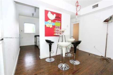 Copropriété à vendre à Miami Beach, Floride: 1 chambre, 62.62 m2 № 2016973 - photo 10