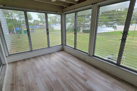 House in Port Charlotte, Florida 2 bedrooms, 75.44 sq.m. № 1856468 - photo 19