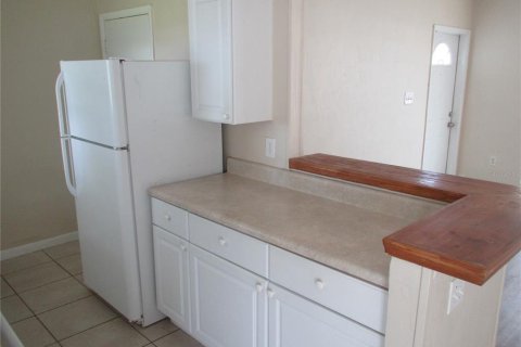 House in Port Charlotte, Florida 2 bedrooms, 75.44 sq.m. № 1856468 - photo 6