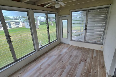 House in Port Charlotte, Florida 2 bedrooms, 75.44 sq.m. № 1856468 - photo 18