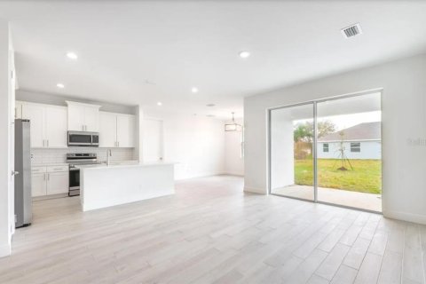 Villa ou maison à vendre à Palm Bay, Floride: 4 chambres, 164.9 m2 № 2150077 - photo 16