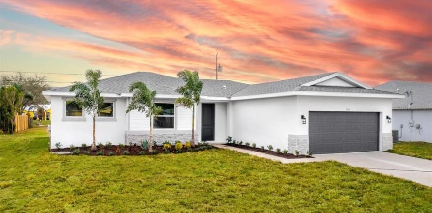 Villa ou maison à Palm Bay, Floride 4 chambres, 164.9 m2 № 2150077