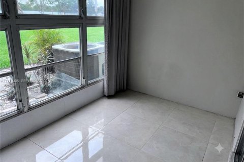 Condo in Deerfield Beach, Florida, 1 bedroom  № 2173092 - photo 7