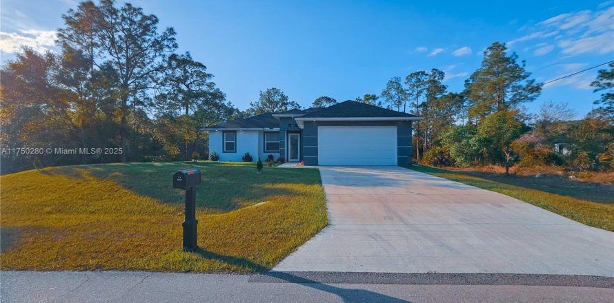 Villa ou maison à Lehigh Acres, Floride 3 chambres № 1985227
