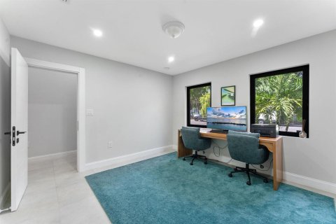 Villa ou maison à vendre à West Palm Beach, Floride: 4 chambres, 167.87 m2 № 2409564 - photo 11