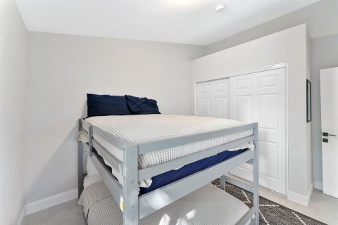 Villa ou maison à vendre à West Palm Beach, Floride: 4 chambres, 167.87 m2 № 2409564 - photo 13