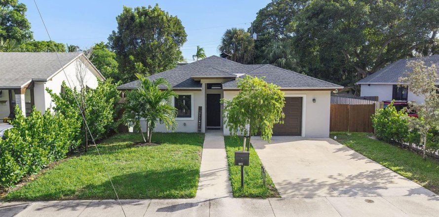 Villa ou maison à West Palm Beach, Floride 4 chambres, 167.87 m2 № 2409564