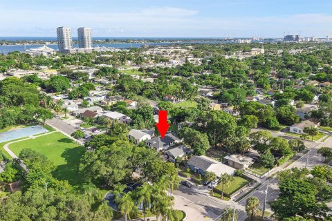 Villa ou maison à vendre à West Palm Beach, Floride: 4 chambres, 167.87 m2 № 2409564 - photo 30