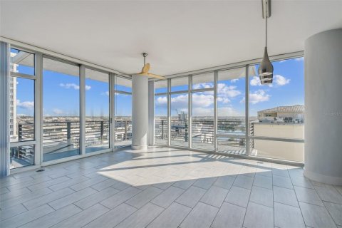 Copropriété à louer à Tampa, Floride: 2 chambres, 114.18 m2 № 2109320 - photo 4