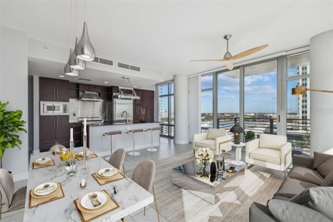 Copropriété à louer à Tampa, Floride: 2 chambres, 114.18 m2 № 2109320 - photo 7