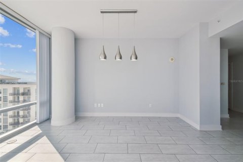 Copropriété à louer à Tampa, Floride: 2 chambres, 114.18 m2 № 2109320 - photo 15