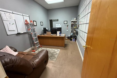 Propiedad comercial en alquiler en Ocala, Florida № 1906105 - foto 6