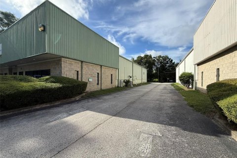 Propiedad comercial en alquiler en Ocala, Florida № 1906105 - foto 2