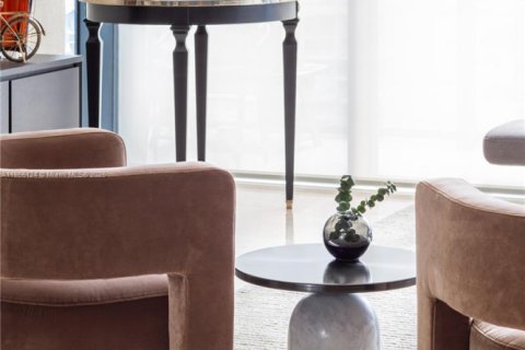Condo in Miami, Florida, 1 bedroom  № 1892069 - photo 17