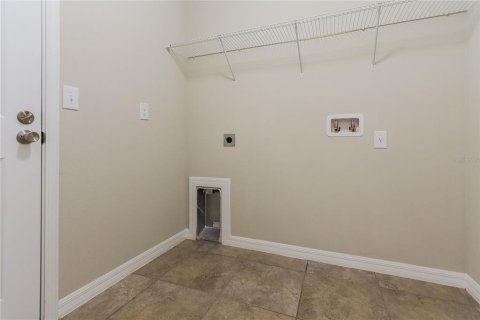 Casa en alquiler en Riverview, Florida, 4 dormitorios, 178.19 m2 № 1905953 - foto 10