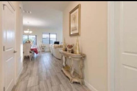 Villa ou maison à vendre à Davenport, Floride: 6 chambres, 284.56 m2 № 1837913 - photo 13