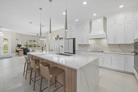 House in Bradenton, Florida 4 bedrooms, 214.05 sq.m. № 1834620 - photo 15