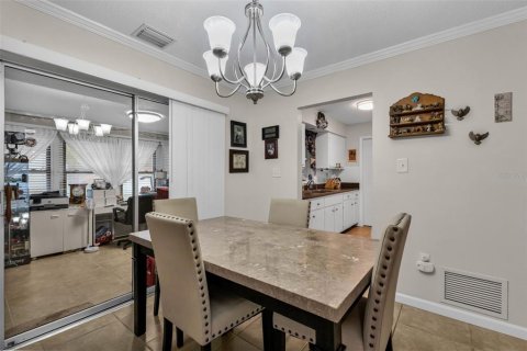 Casa en venta en Port Charlotte, Florida, 2 dormitorios, 110.55 m2 № 1900972 - foto 8