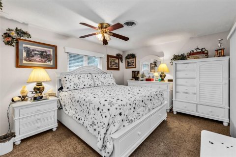 Casa en venta en Port Charlotte, Florida, 2 dormitorios, 110.55 m2 № 1900972 - foto 15
