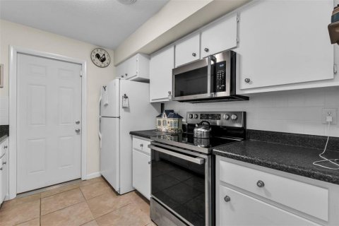 Casa en venta en Port Charlotte, Florida, 2 dormitorios, 110.55 m2 № 1900972 - foto 14