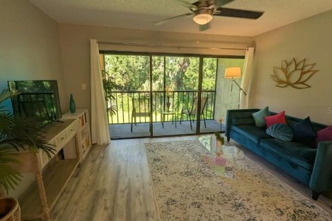 Condo in Port Charlotte, Florida, 1 bedroom  № 1894360 - photo 9