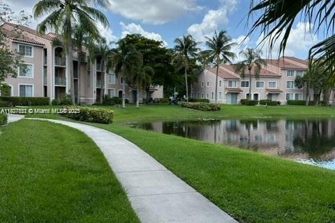 Condominio en alquiler en Miramar, Florida, 1 dormitorio, 55.74 m2 № 1798748 - foto 4