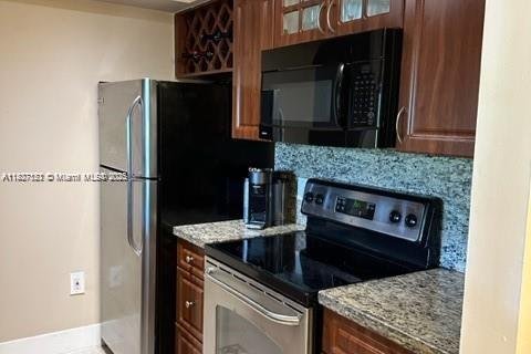 Condominio en alquiler en Miramar, Florida, 1 dormitorio, 55.74 m2 № 1798748 - foto 9